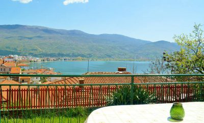 Black apartment-Villa Ohrid