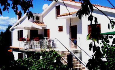 Apartments Malenica, Njivice, island Krk, Croatia