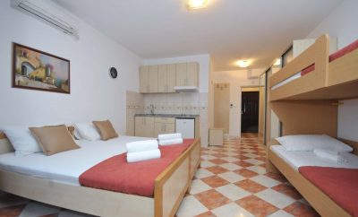 Apartment with 4 beds