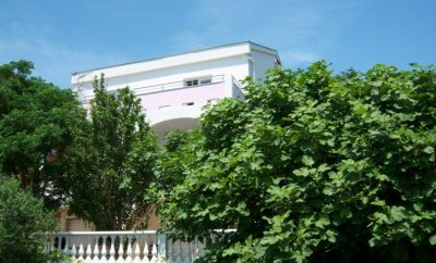 Villa Tomi
